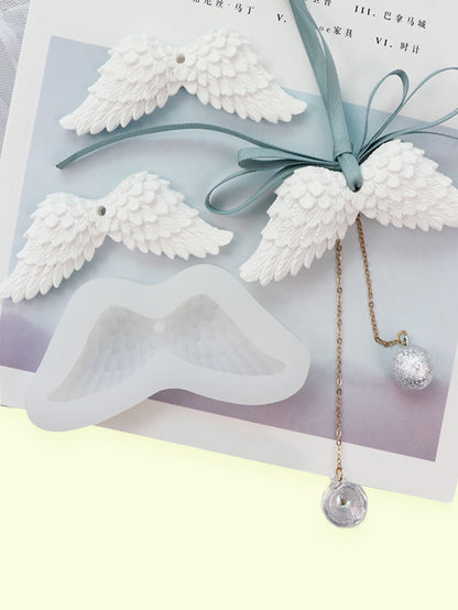 SikeSike 1pc Wing Shaped DIY Silicone Mold, White Aromatherapy Balm Silicone Mold For DIY Craft
