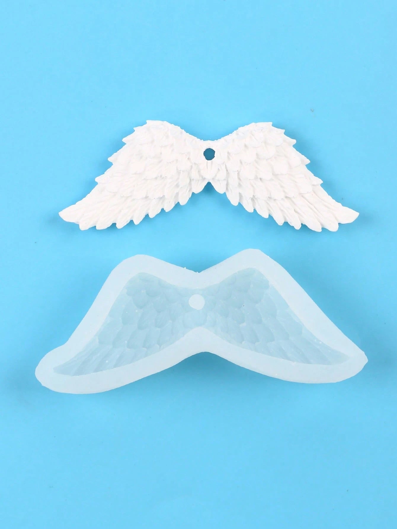 SikeSike 1pc Wing Shaped DIY Silicone Mold, White Aromatherapy Balm Silicone Mold For DIY Craft