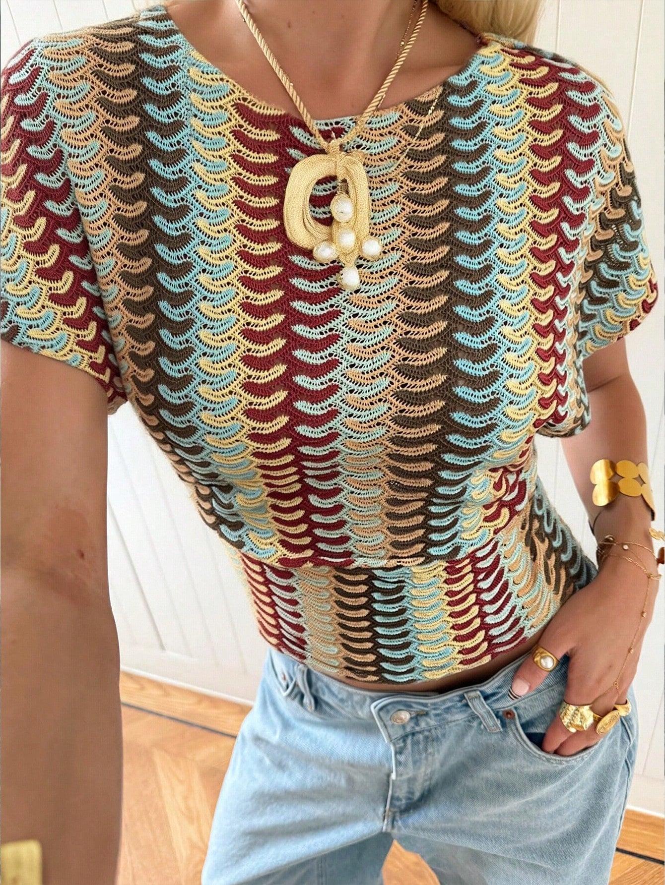 Siren Gaze Retro American Style Color-Blocked Crochet Openwork Off-Shoulder Knit Short-Sleeved Top For Women, Summer Loose Fit, Slimming, Hand-Knitted Wavy Stripes, Casual And Versatile Short Sleeve S