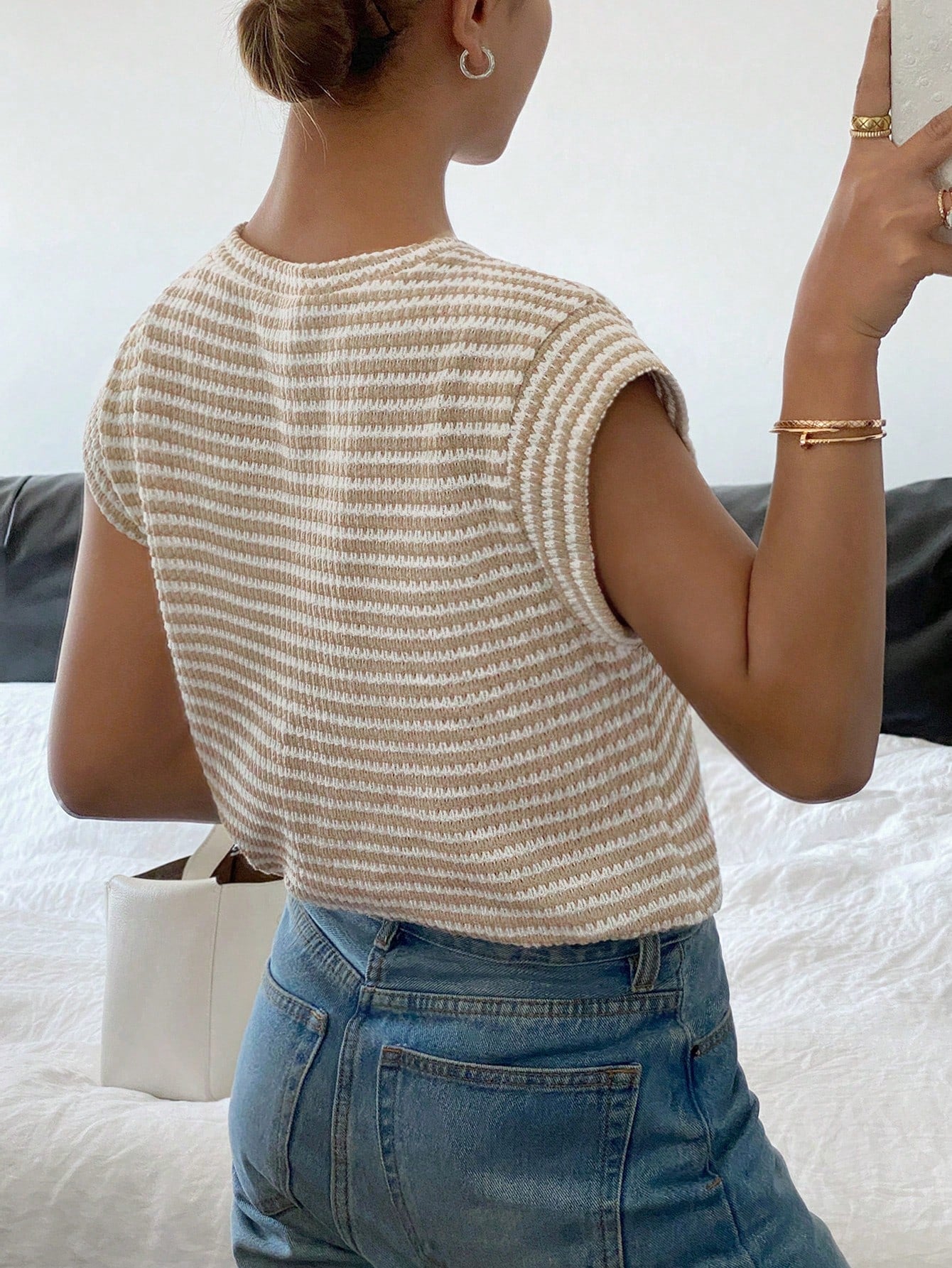 Siren Gaze Women White Round Neck Short Sleeve Casual T-Shirt Summer Travel