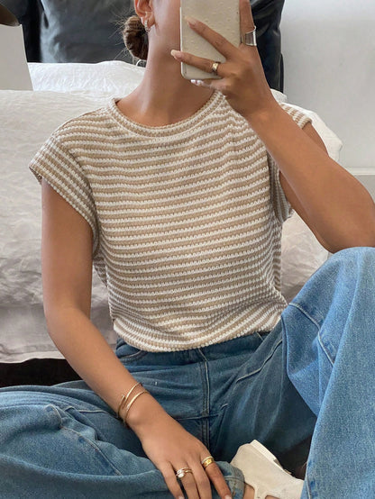 Siren Gaze Women White Round Neck Short Sleeve Casual T-Shirt Summer Travel