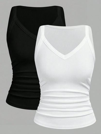 Slaydiva 2 Packs Black & White Fitted V-Neck Plus Size Women's Cami Top, Casual Minimalist Everyday Versatile All-Match, Beach, Vacation, Women's Summer, Commute Streetwear