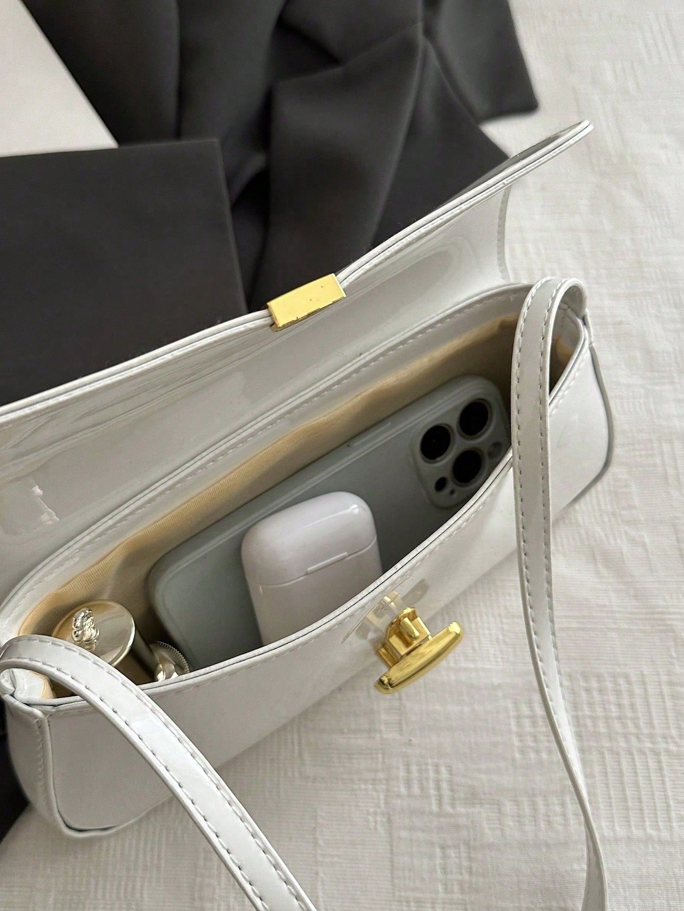 Small Women PVC Underarm Shoulder Handbag, Fashion Accessory For Dates, Outings And Parties
