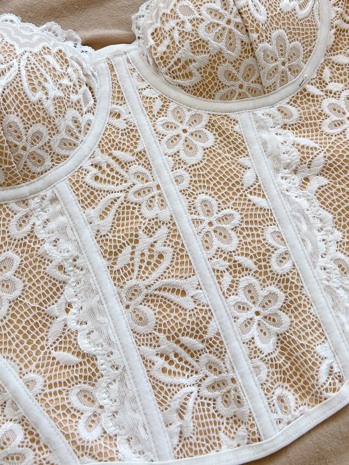 Soleia Elegant Beige Floral Lace Trim Bustier Camisole,Fitted Shaping Support Vacation Camis,Party,Valentine's Day,Beach Cruise,Date,Spring,No Chest Padding