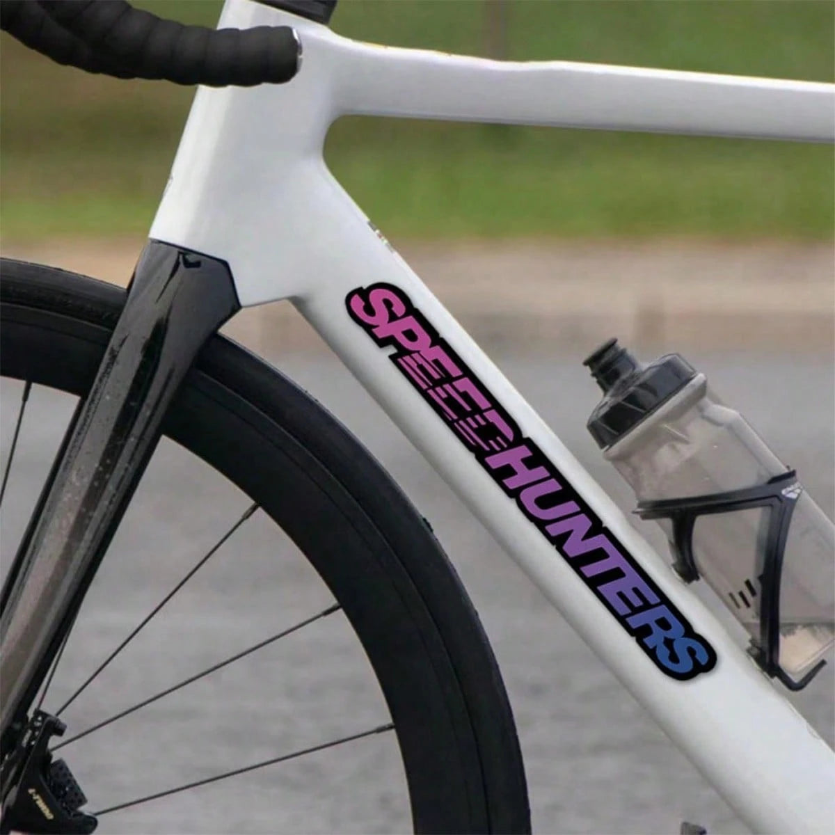 Speed Hunters Letter Bike Frame Sticker, Racing Cursive Text Bicycle Decor Decal, Self-Adhesive Waterproof Cycling Accessory
