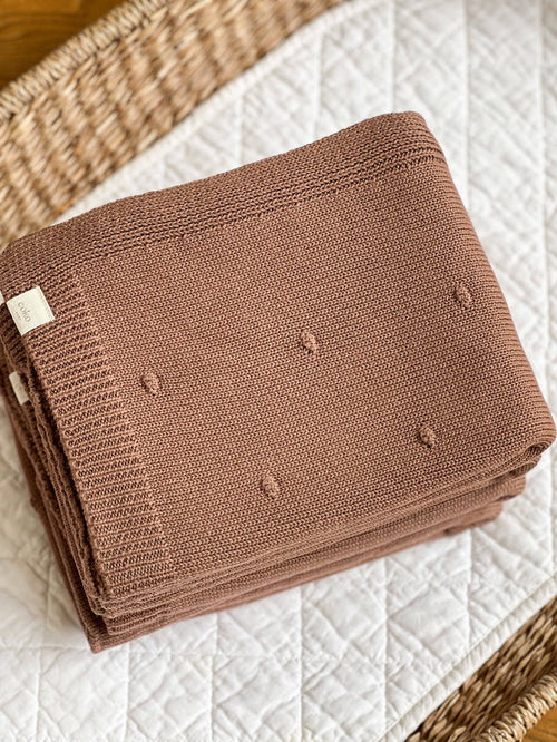 Spotty Textured Blanket - Teddy Brown