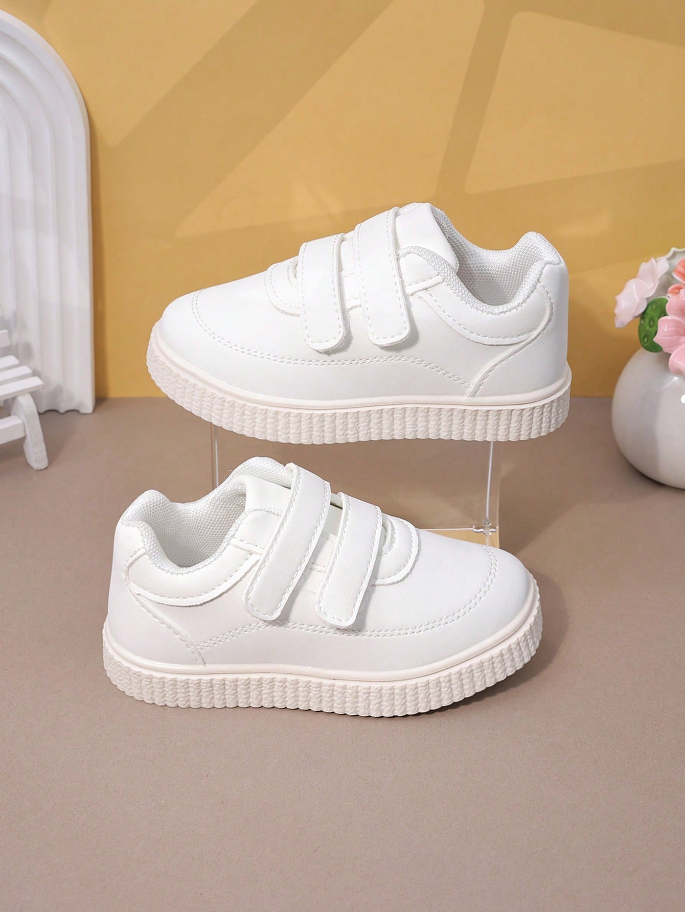 Spring New Kids Shoes, Anti-Slip Toddler Girls' Sports Sneakers, Middle Childhood Boys' Casual Skateboard Shoes, Baby Running Shoes, Little White Shoes