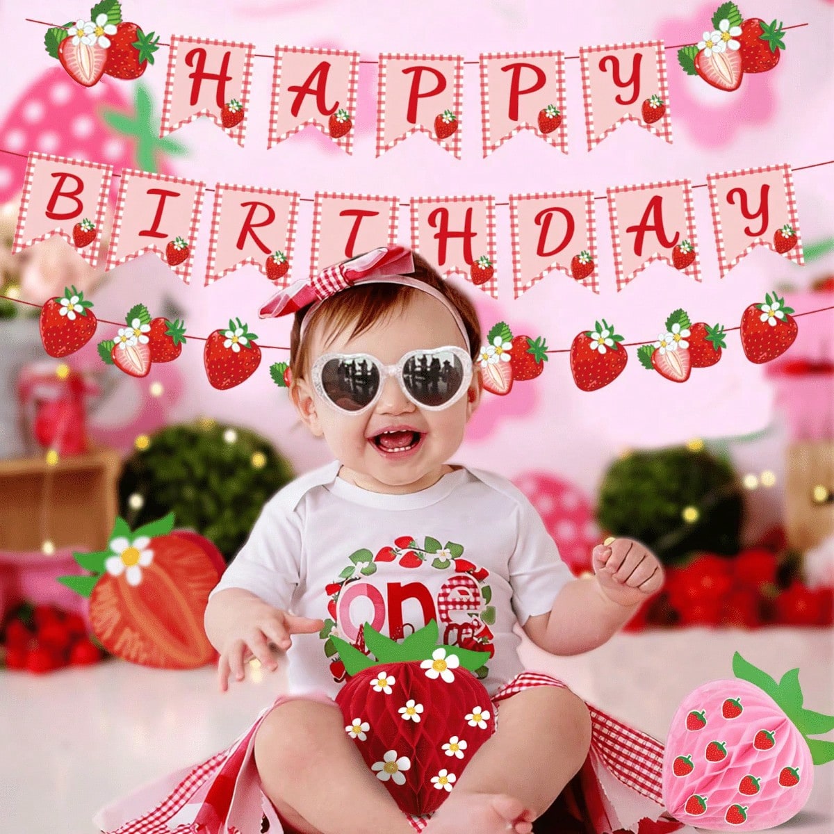 Strawberry Plaid Birthday Banner Cute Pink Letter Party Banner Summer Fruit Hanging Decoration Children Baby Girl Birthday Celebration Party Decor