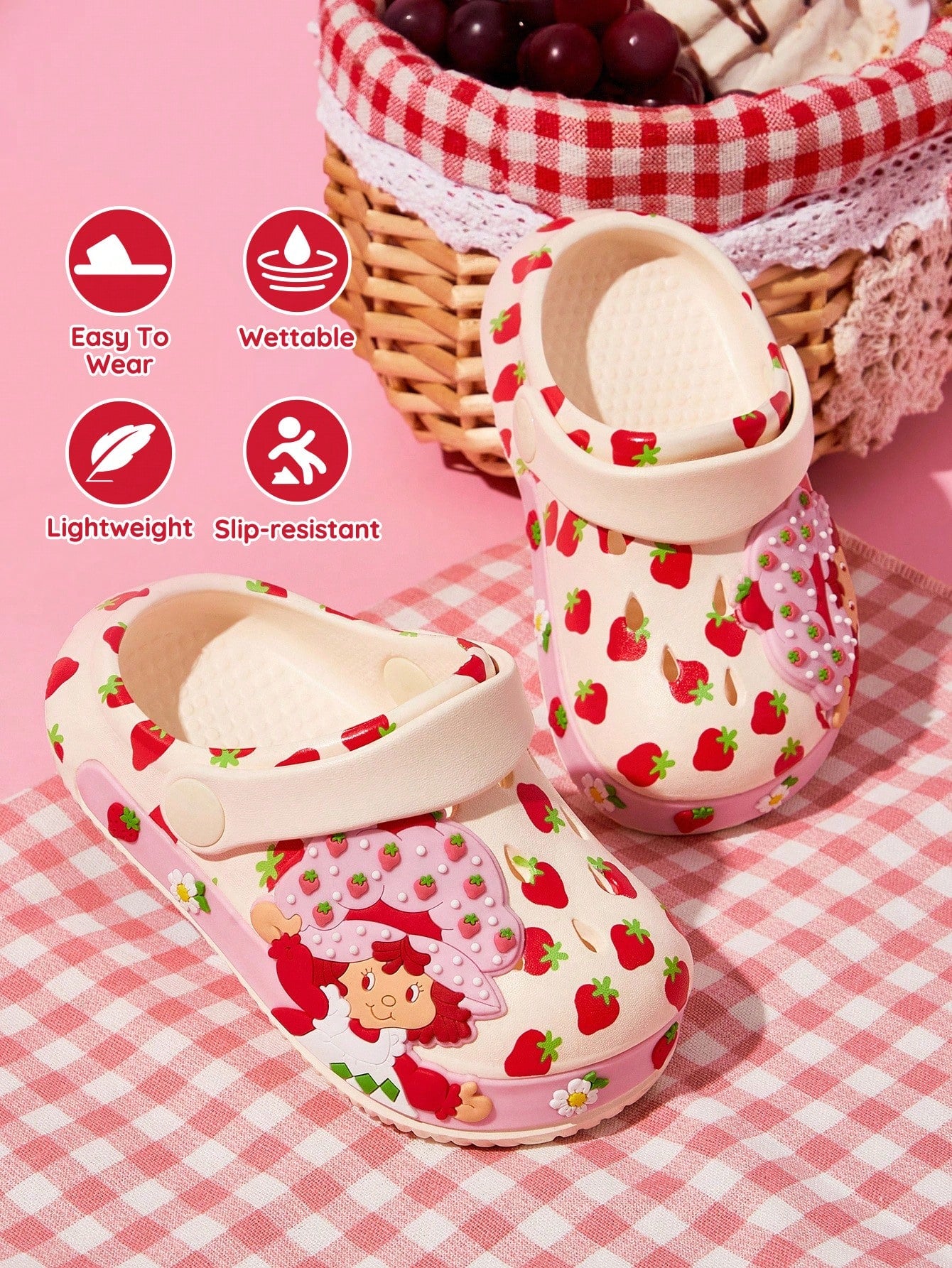 Strawberry Shortcake X Cute Cartoon Pink Strawberry Girl Children's Grip Enhancement Garden Toddlers And Babies Breathable Quick Drying Water Shoes, Lightweight Durable EVA Material, Playground