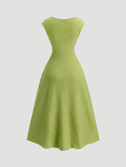 Sweetra Solid Color Cinched Waist Fitted Knit Maxi Dress, European And American Style