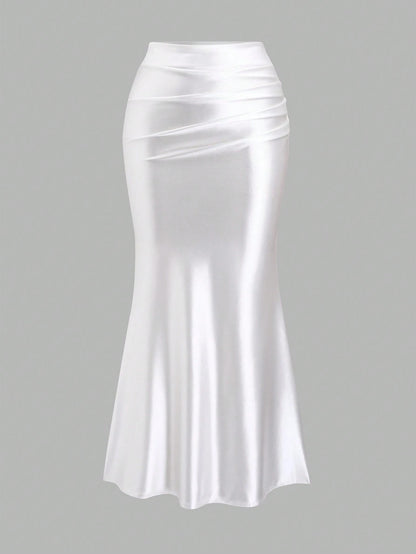 Sweetra Women's Elegant Khaki Plain Fabric Mermaid Midi Skirt With Zipper Detail