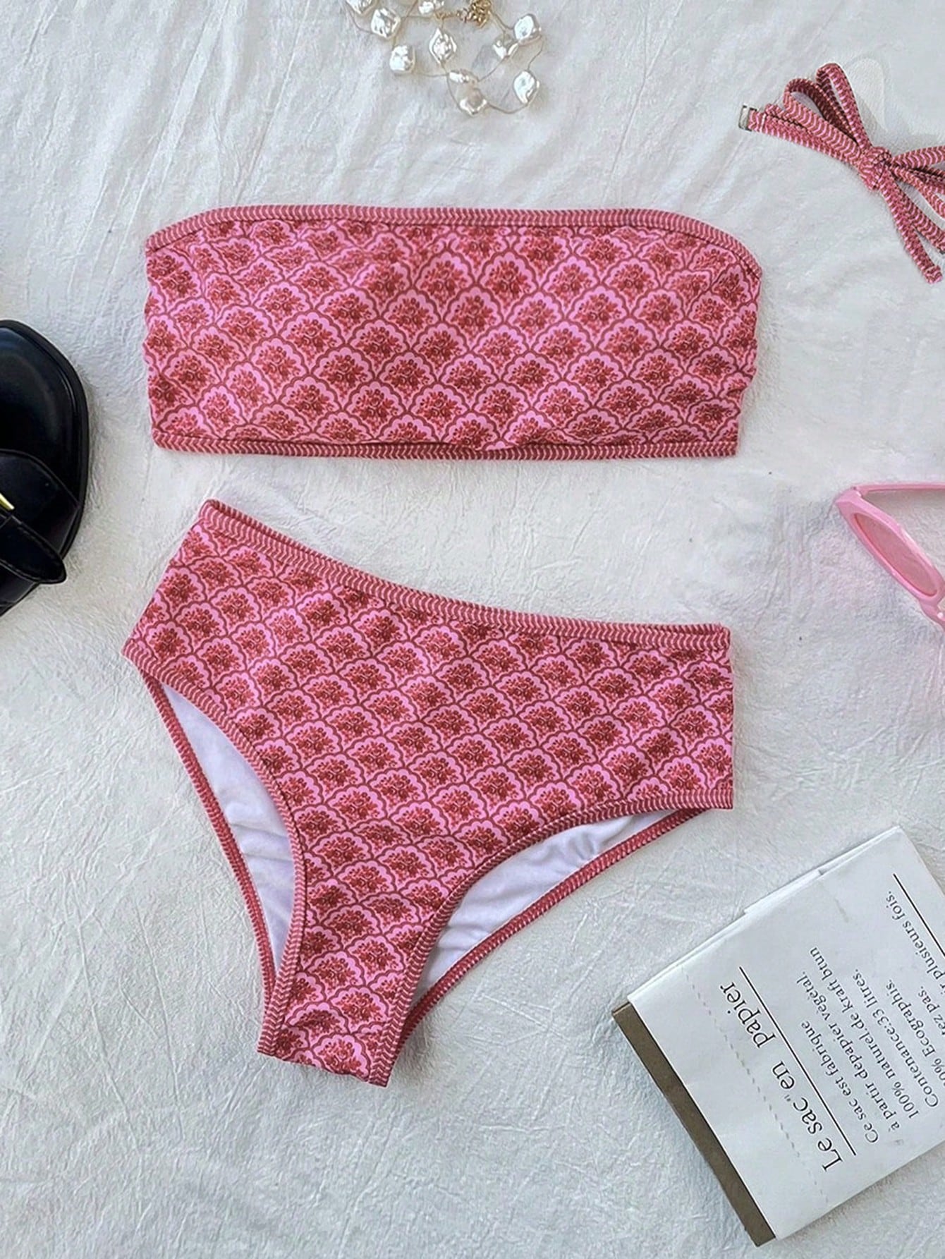 Swim Mod Springbreak Women's Beachwear Summer Outfits, New 2-Piece Set Vacation Random Print Bandeau Top High-Waist Bikini Bottoms Beach Vacation Split Bikini Set