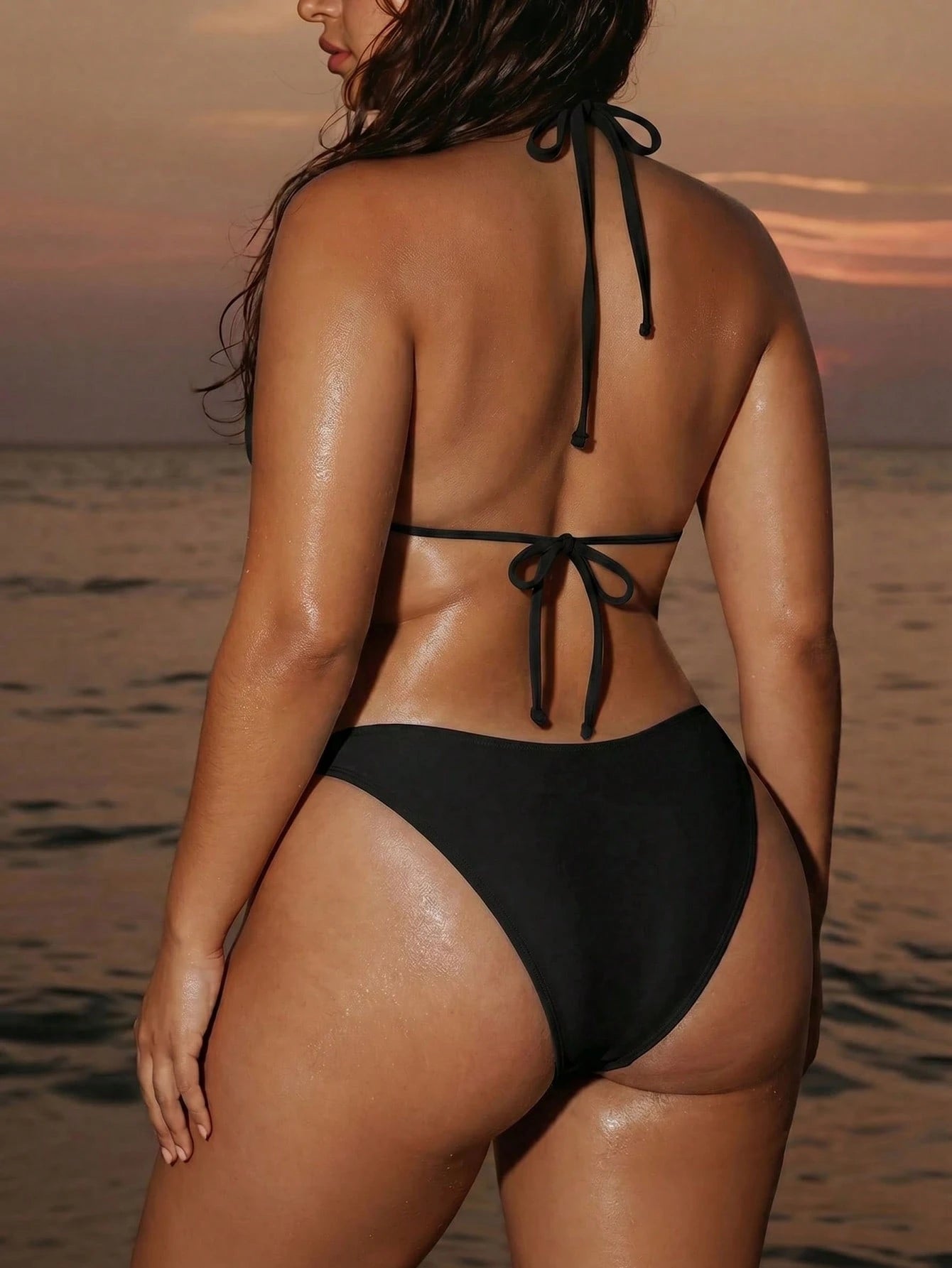 Swim SXY Plus Size White Rivet Halter Neck Triangle Cup Bikini Top, Adjustable Back Tie, Suitable For Beach Vacation Summer Sexy