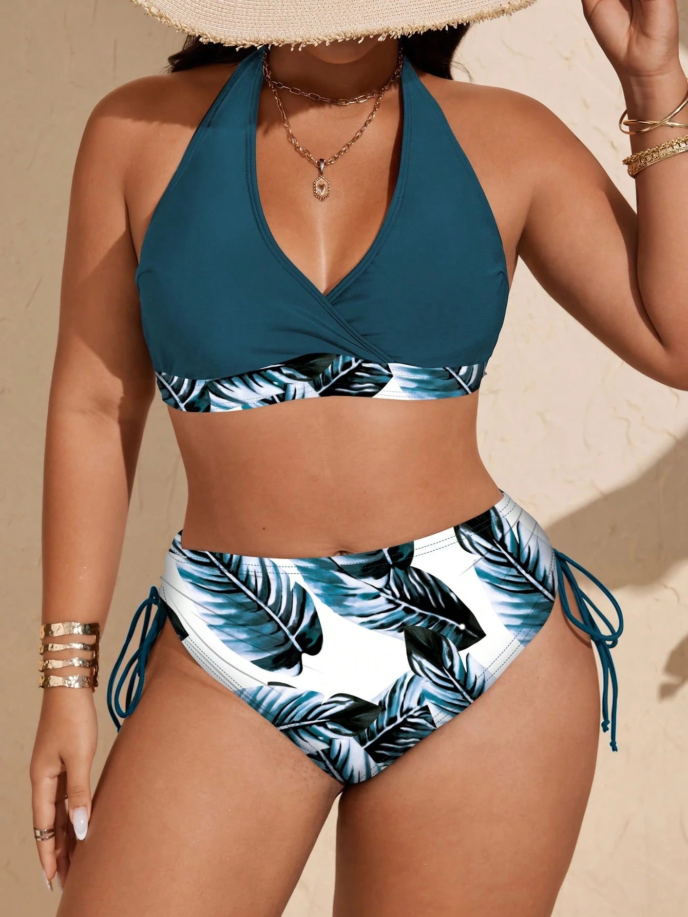 Swim Vcay Plus Size Black Halter Tie Strap Tropical Leaf Print Cross Chest Drawstring Bikini Set,Women's Summer Beach Vacation Holiday Bathing Suit
