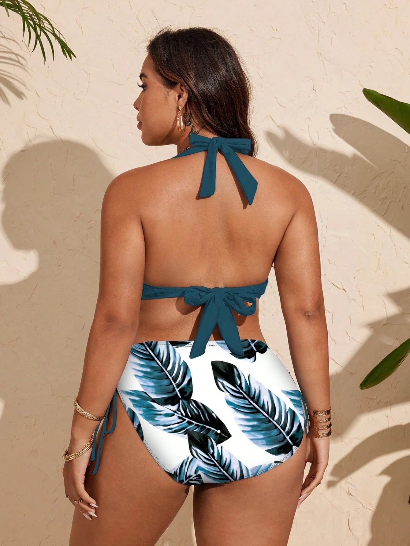 Swim Vcay Plus Size Black Halter Tie Strap Tropical Leaf Print Cross Chest Drawstring Bikini Set,Women's Summer Beach Vacation Holiday Bathing Suit