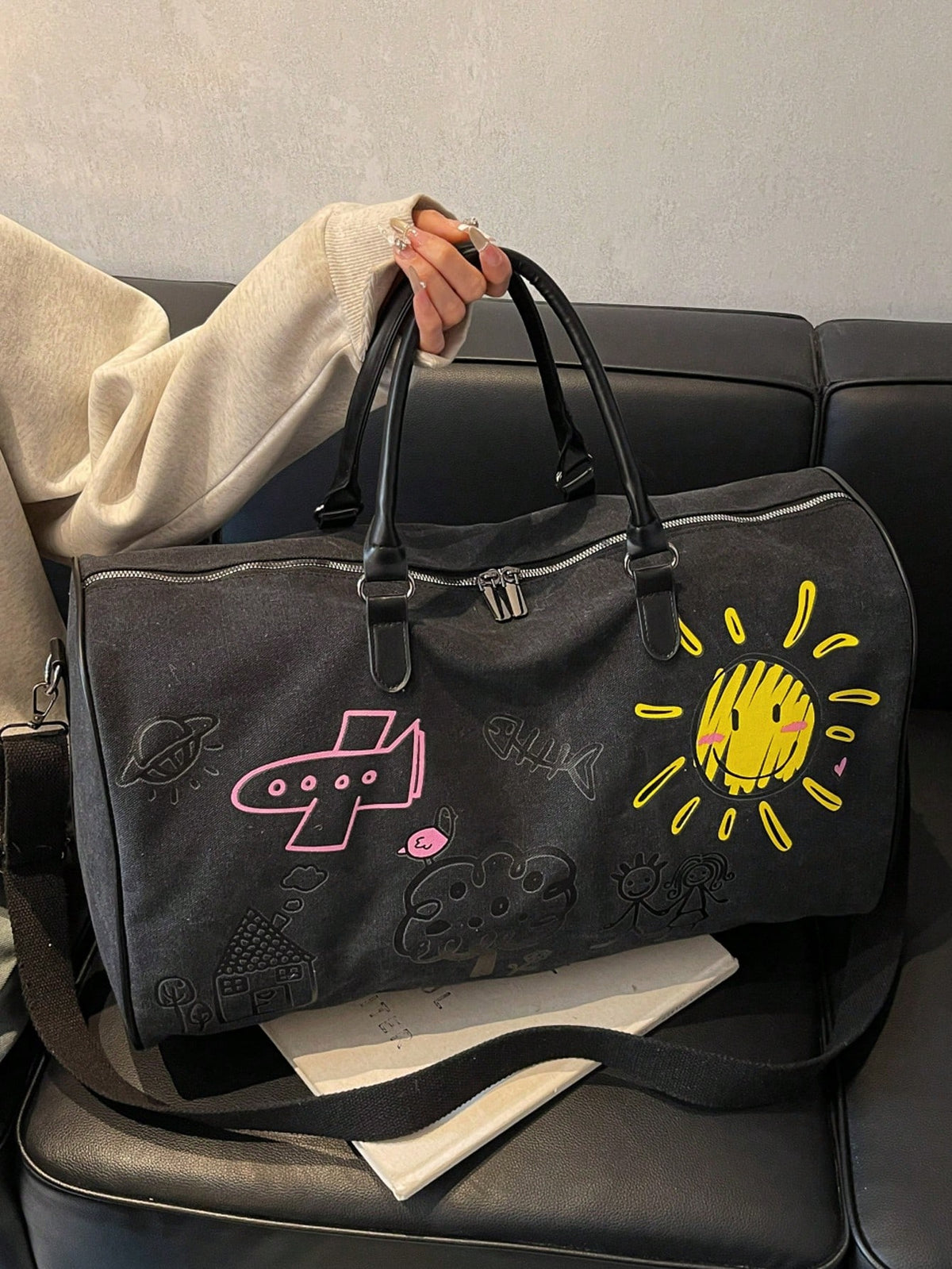 Thickened Canvas Cartoon Graffiti Pattern, Wear-Resistant, Multi-Layer Design, Large Capacity, Ultra-Lightweight, Foldable, Multi-Functional, Zipper Shoulder/Crossbody Bag, Travel Bag, Luggage Bag, Ba