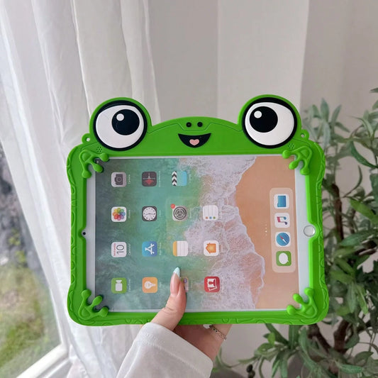 This Exquisite Cartoon Big-Eyed Frog Silicone Protective Case Is Suitable For IPad Air 4/5 10.9 Inch, 7/8/9 10.2 Inch, (A16) 11 Inch (11th Gen, 2025 Model), And. The Cute Style Is Perfect For Back To