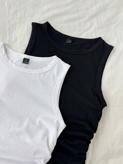 Tseoso 2pcs/Pack Women's 95% Cotton Casual Racerback Camisole Tank Tops,Black And White,Summer,Everyday Layering Essentials For Office,Work,Night Out,Parties