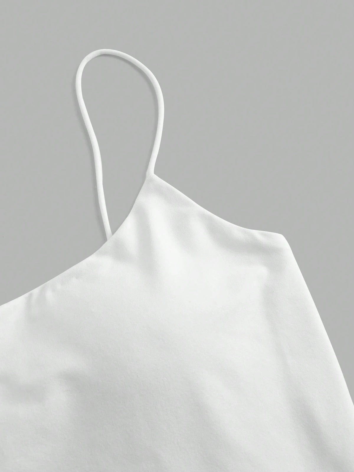 Tseoso Women's Solid Color Spaghetti Strap Simple Modest Camisole, Casual Everyday Wear Everyday All White Summer