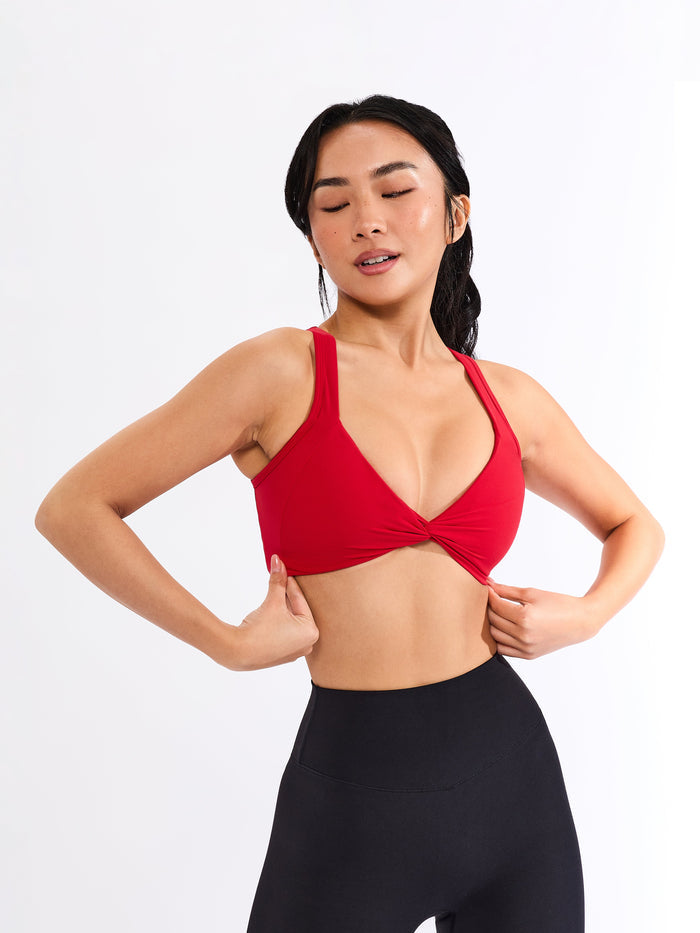 Twisted Curve Sports Bra - Lipstick Red