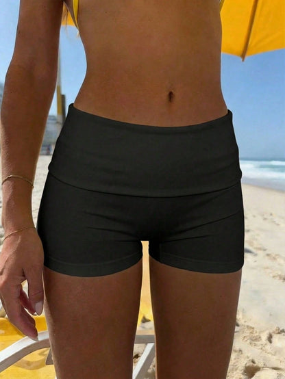 Vaiaye Women's Solid Color Casual Slim Fit Shorts, Striped Low Waist Mini Skirt, Minimalist Fashion Black Summer, Chic & Elegant