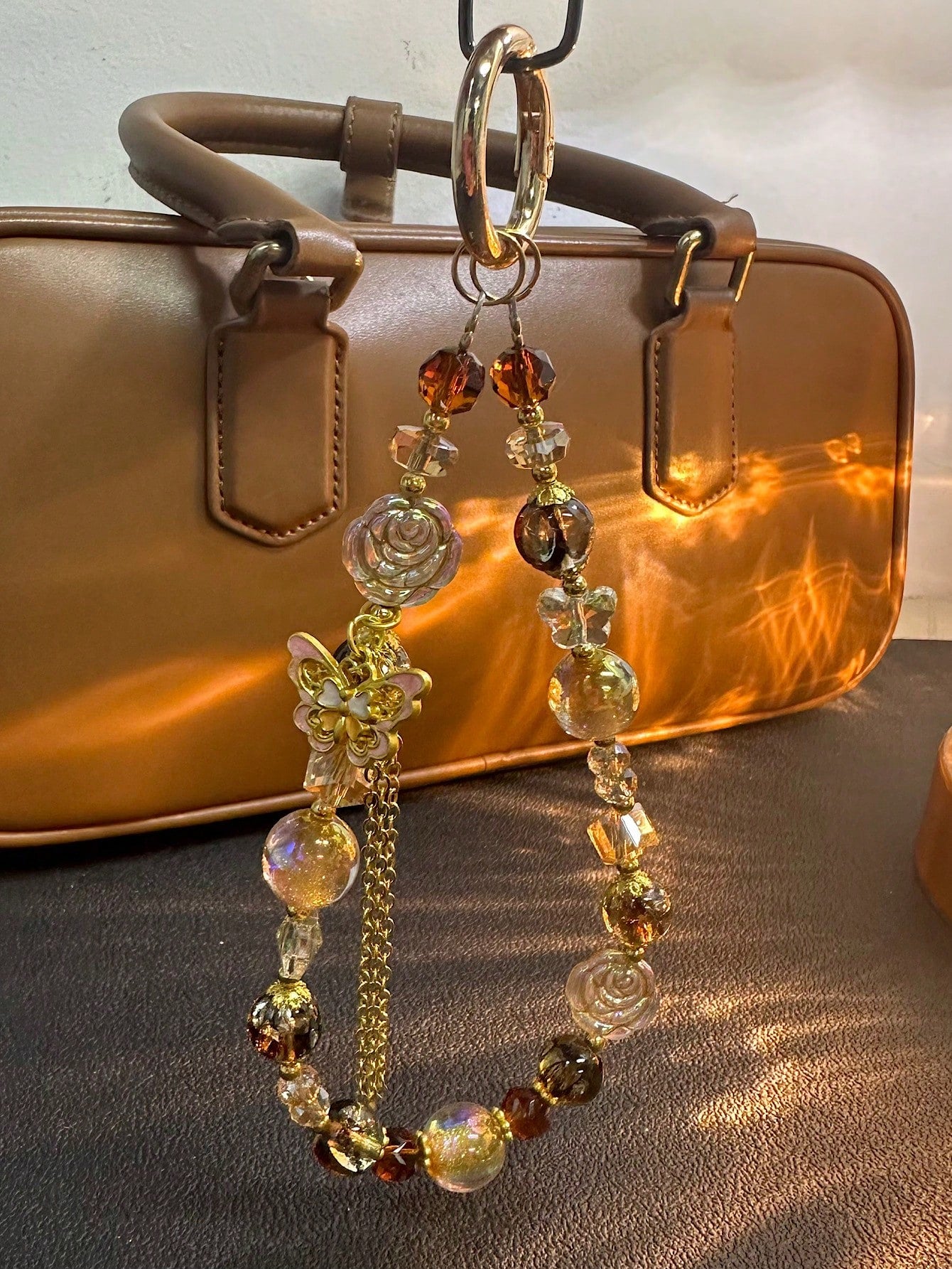 Vintage Maillard Rose Crystal Butterfly Tassel Phone Lanyard, Delicate Versatile Bag Charm, Camera Strap Accessory, Elegant High-End