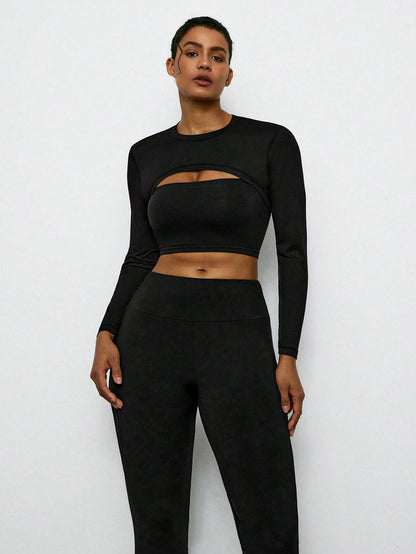 Voyena Plus Size Women Solid Color Ultra Short Fitted Long Sleeve Top, Sports T-Shirt, Sports Long Sleeve Cropped Top