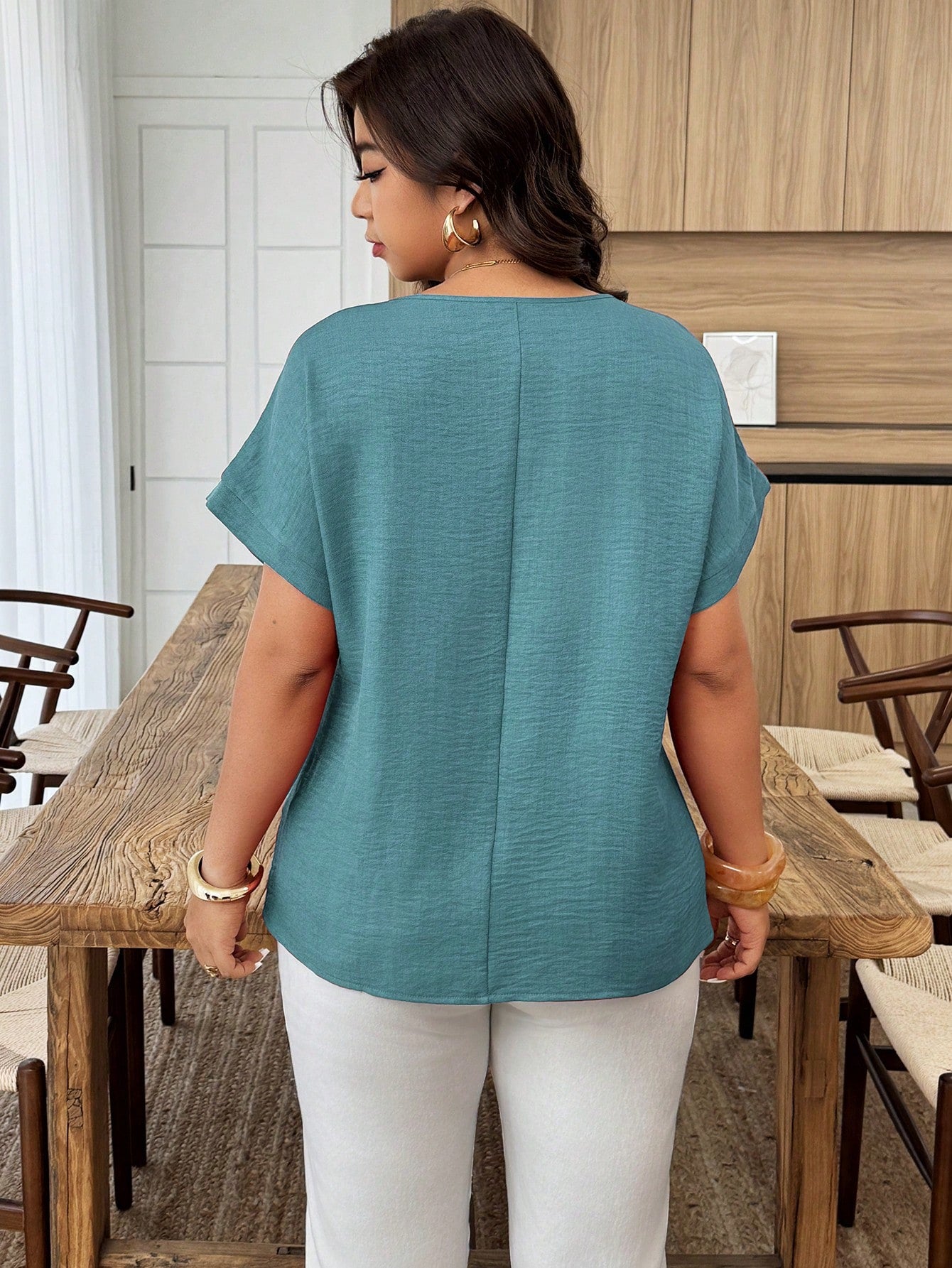 Weeklong Plus Size Women's Casual Pleated Round Neck Loose Dolman Sleeve Blouse, Suitable For Daily Wear And Vacation Chic