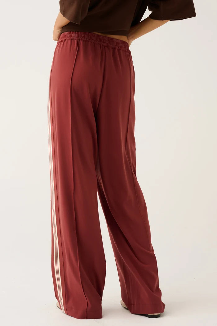 Weston Pant - Mulberry