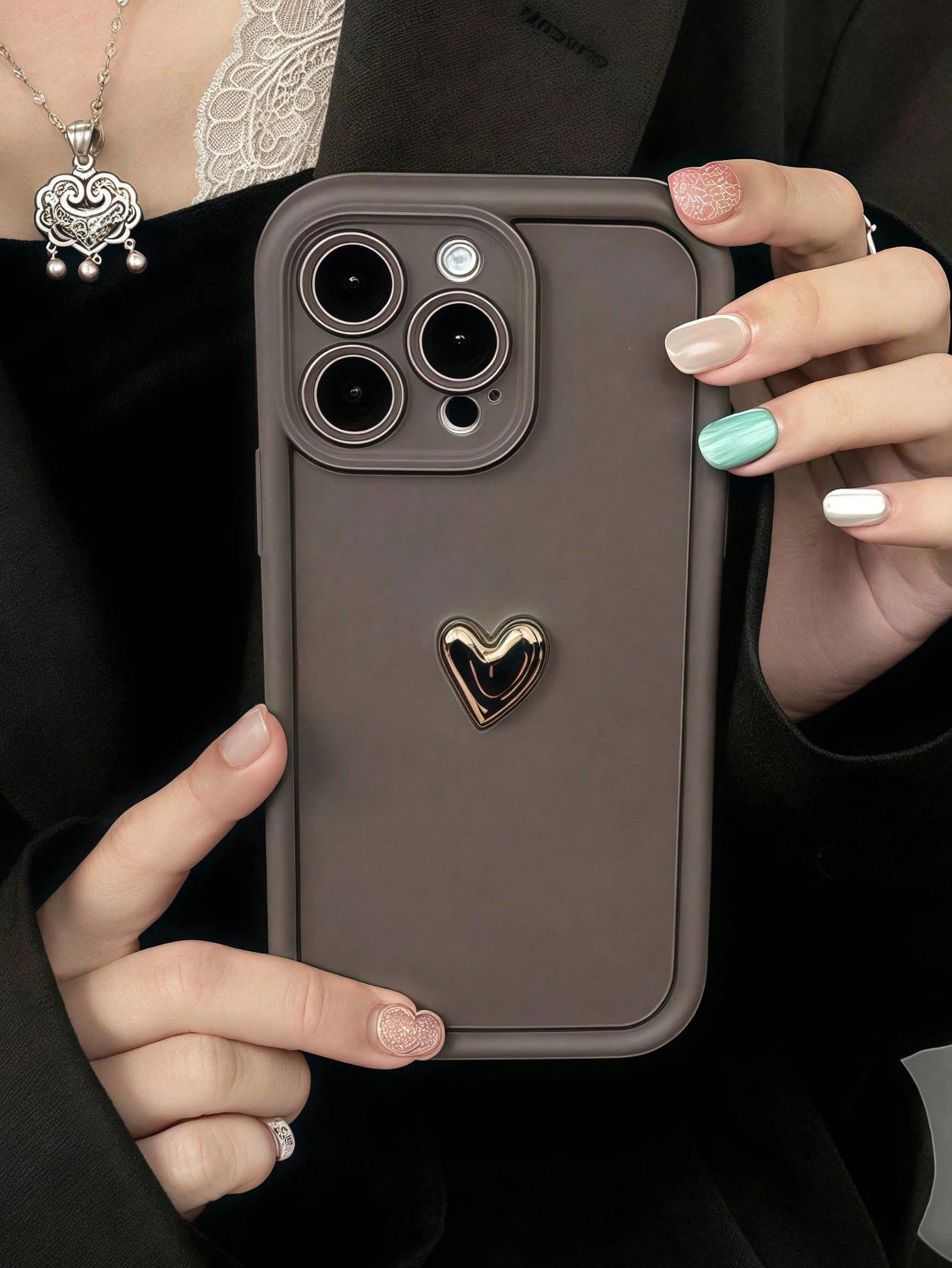 White Phone Case Luxury 3D Gold Heart Soft Phone Case, Compatible With IPhone 16 16Promax 16Pro 16plus XR 15 14 Pro Max 12 13 Pro 11, Anti-Drop Candy Protective Cover Waterproof Shockproof Scratch Res