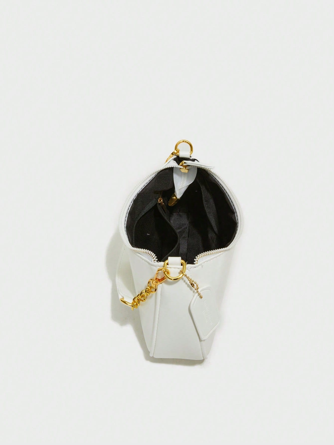 White Plain-Weave Women's Shoulder Bag  Attached Ocean-Themed Shell Pendant Design And Letter Decoration.