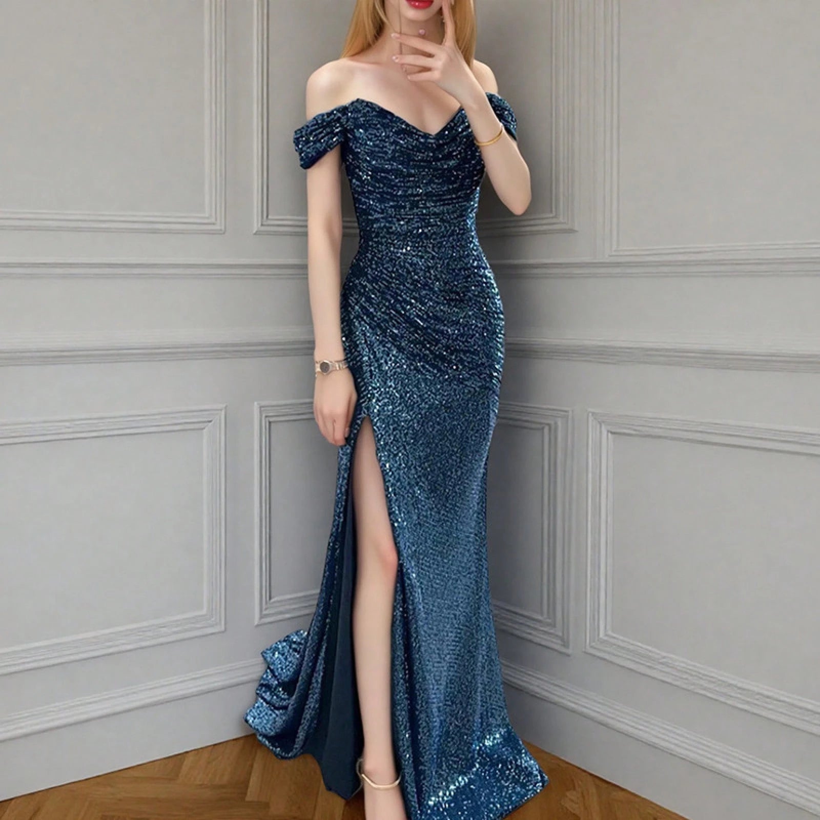 Wholesale European And American Women's Dresses, Sequined Off-Shoulder Slit Long Dress, Fashionable Party Dress, Sexy Formal Dress