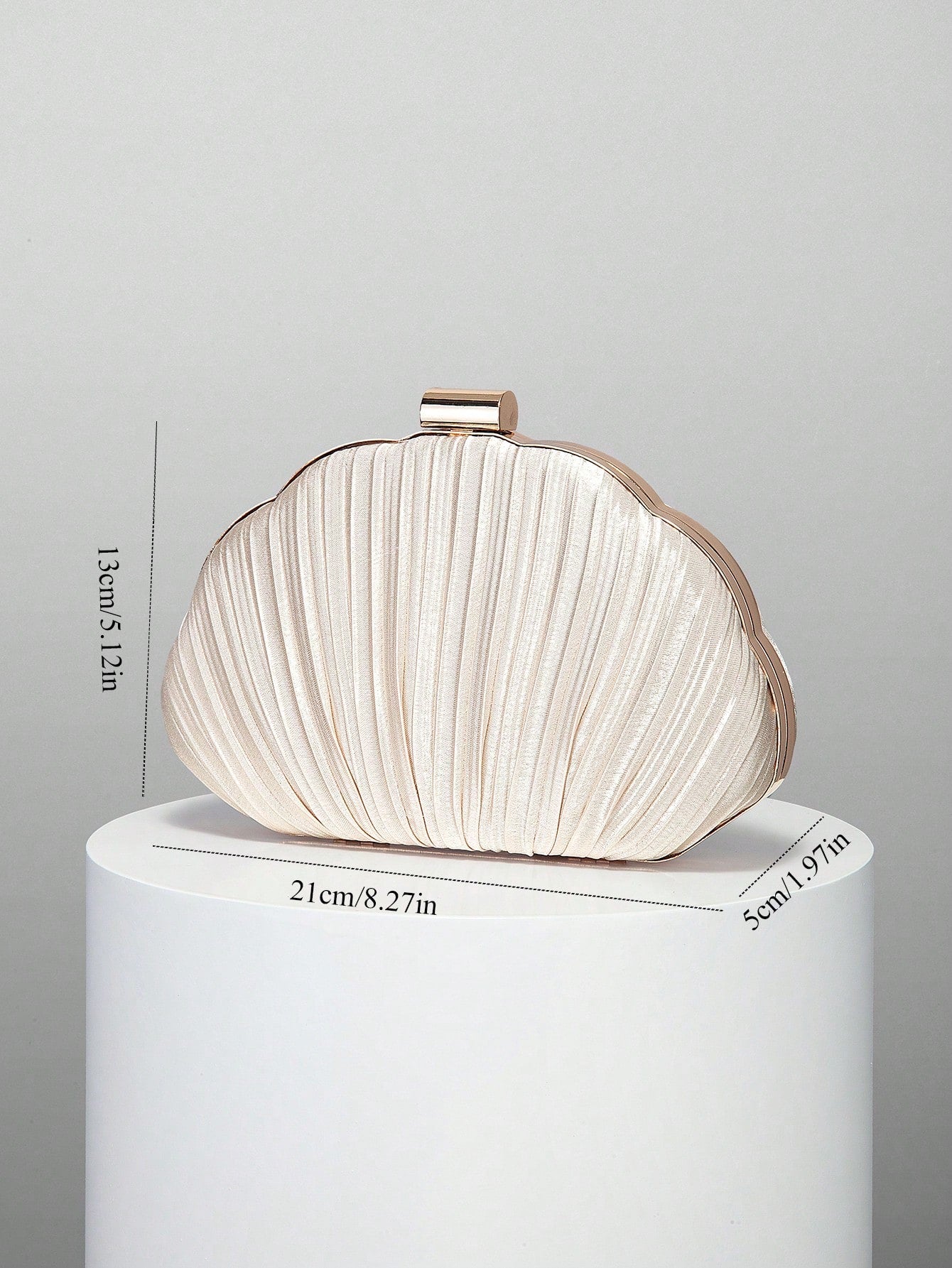 Women's Elegant/Quiet Luxury Pleated Satin Box Clutch/Minimalist Evening Bag/Fashion Chain Crossbody Handbag/Romantic Wedding Clutch/Charming/Exquisite Evening Dress Bag/Minimalist Apricot Box Clutch