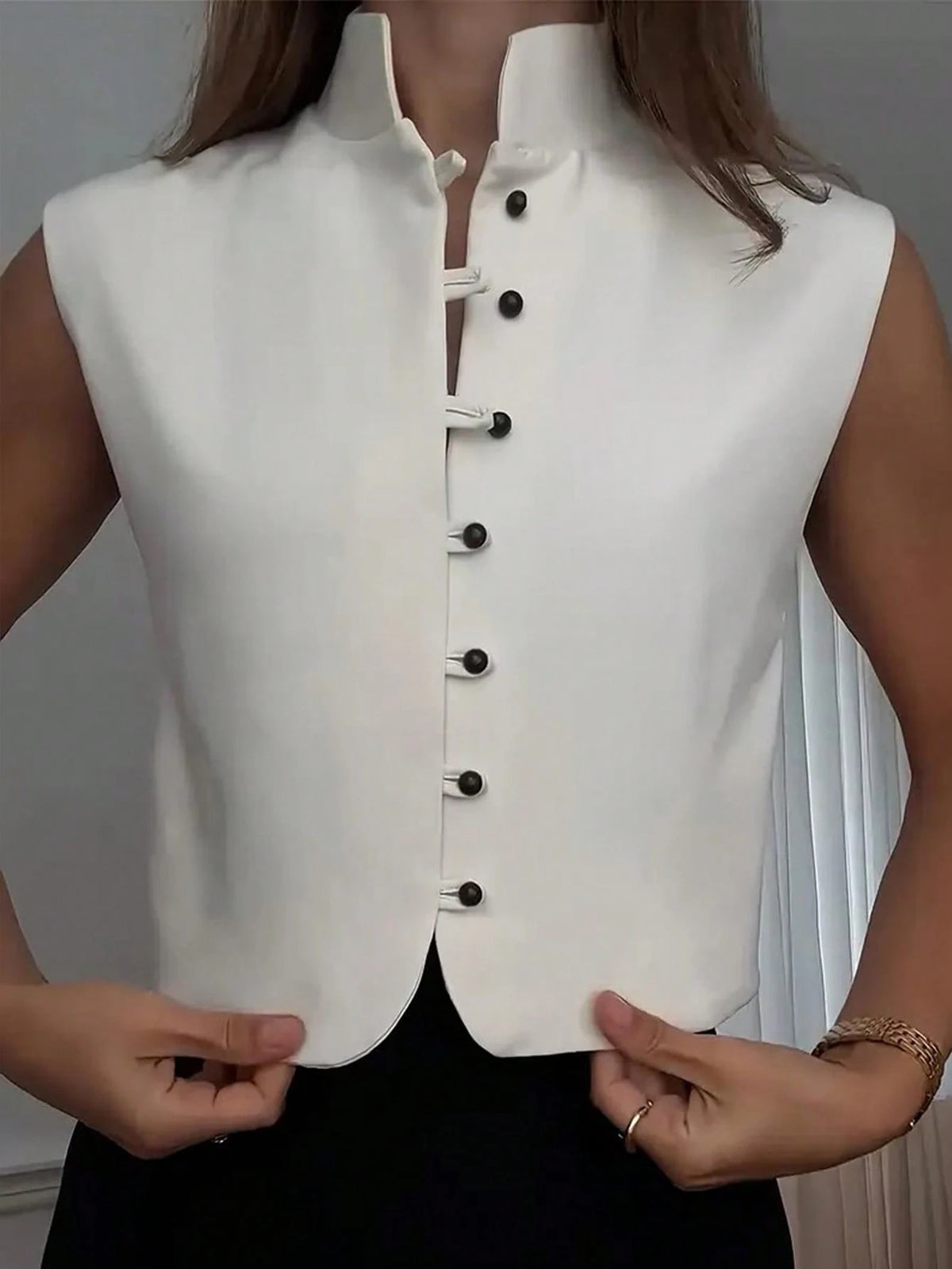Women's Elegant Sleeveless Double-Breasted Woven Top, Solid Color, Summer Casual White