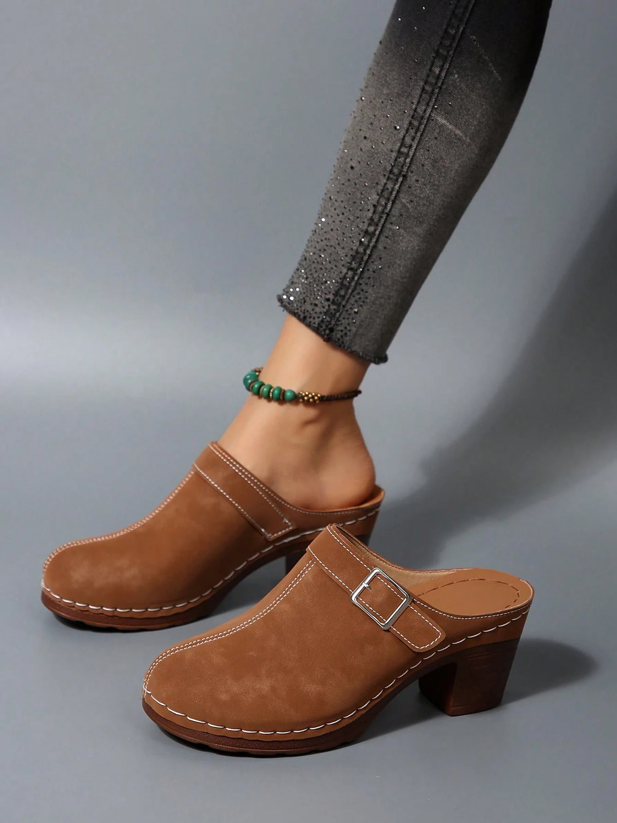 Women's Fashion Mule Shoes: Chunky Heel Design, Great For Casual Wear With Jeans/Skirts, Elegant Bohemian Buckle Decor,Wedge Heels