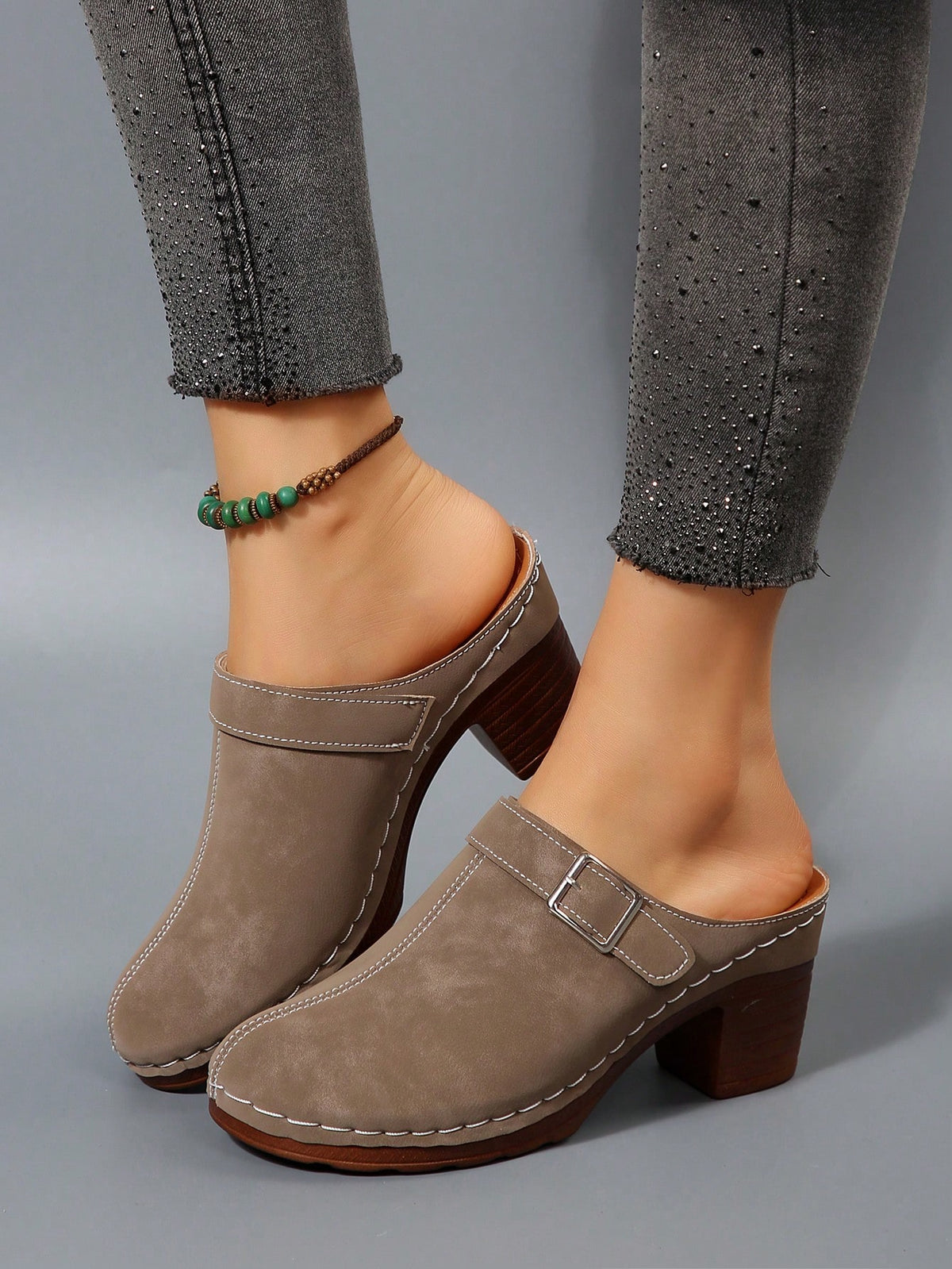 Women's Fashion Mule Shoes: Chunky Heel Design, Great For Casual Wear With Jeans/Skirts, Elegant Bohemian Buckle Decor,Wedge Heels