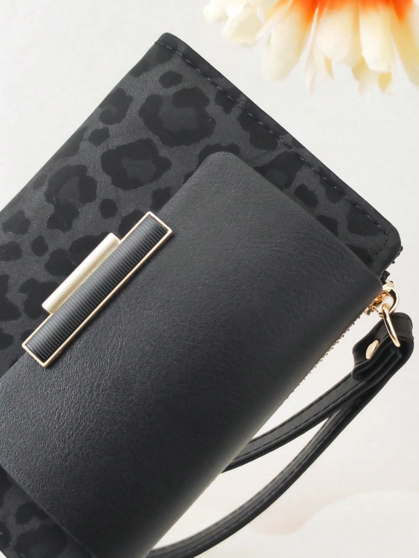 Women's Short Contrast Color Patchwork Wallet, Fashion Leopard Print Multi-Function Card Holder Pouch, Elegant Snap Closure Young Student Large Capacity Zipper Coin Purse, Lightweight Stylish Convenie