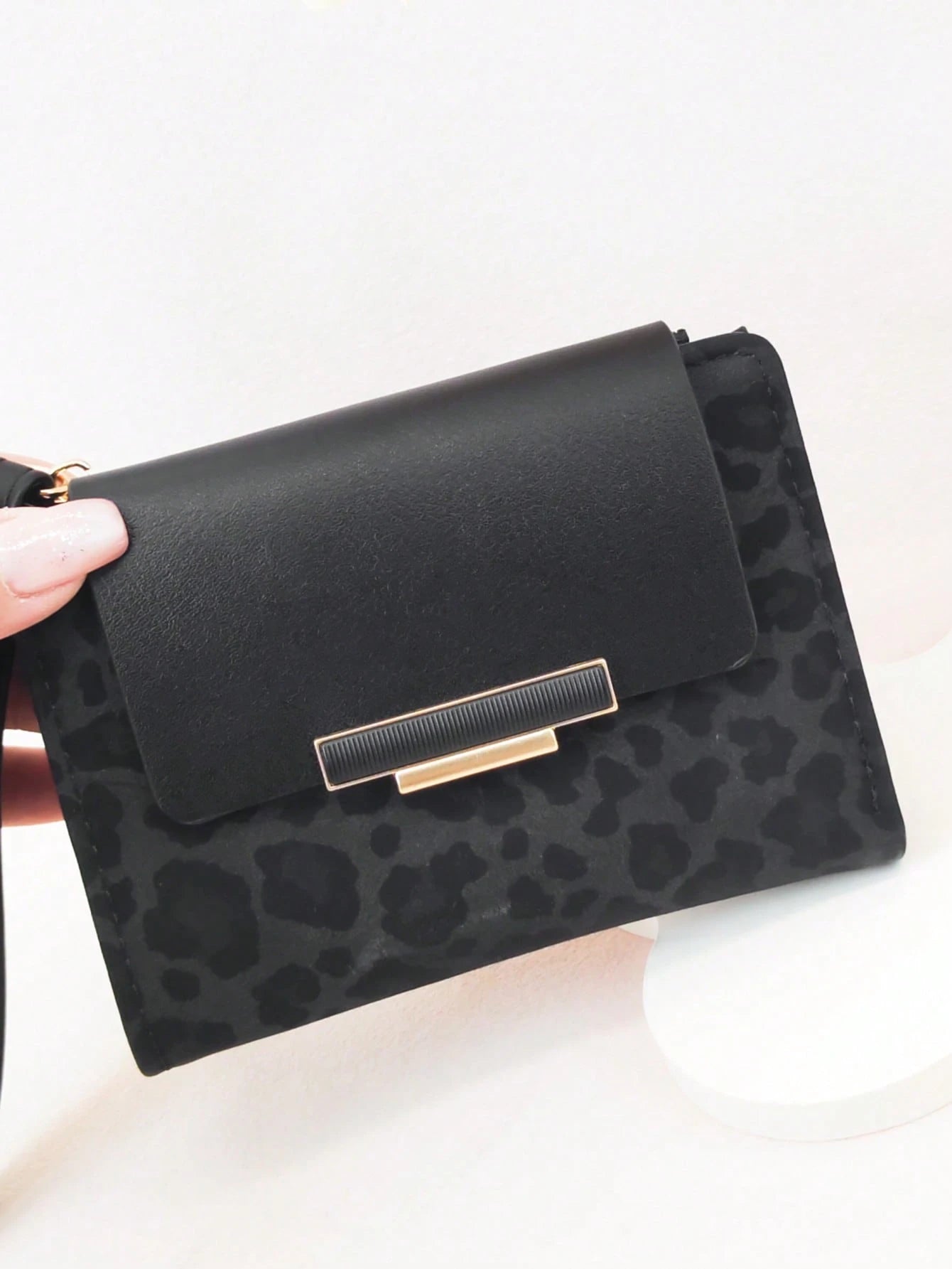 Women's Short Contrast Color Patchwork Wallet, Fashion Leopard Print Multi-Function Card Holder Pouch, Elegant Snap Closure Young Student Large Capacity Zipper Coin Purse, Lightweight Stylish Convenie