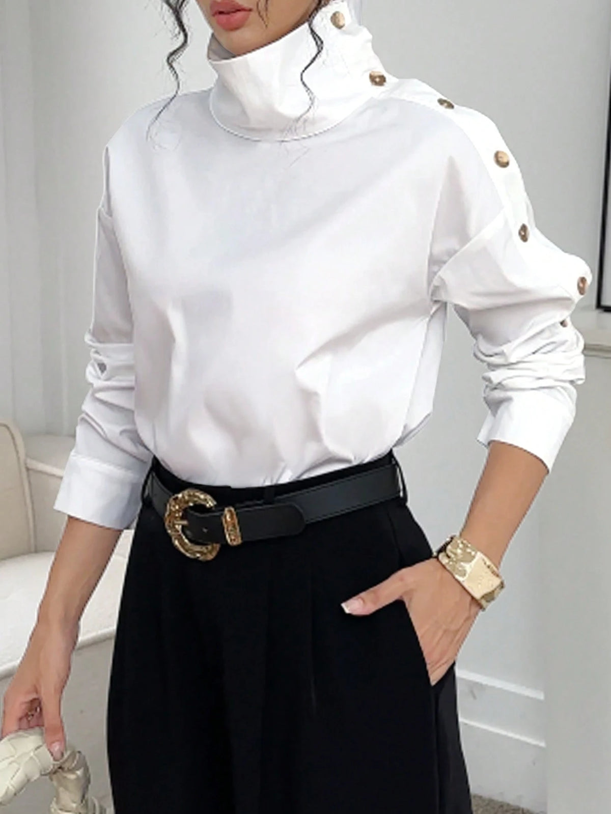 Women's Solid Color Button-Down Long Sleeve Casual Shirt White Spring