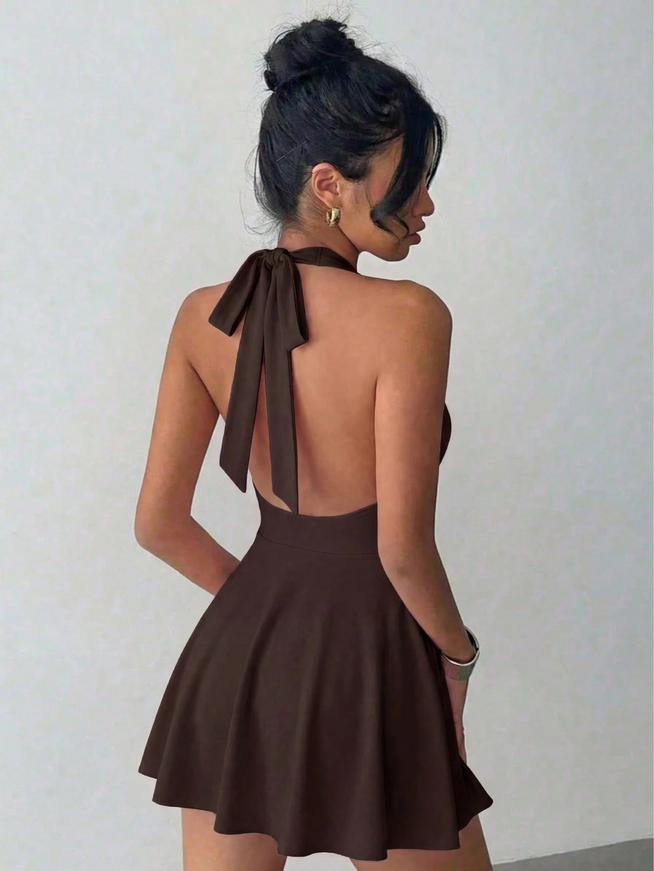 Women's Solid Color Knitted V-Neck Halter Sexy Backless Elegant Vacation Fashion Mini Dress With Safety Pants Party Summer Brown, Date Night