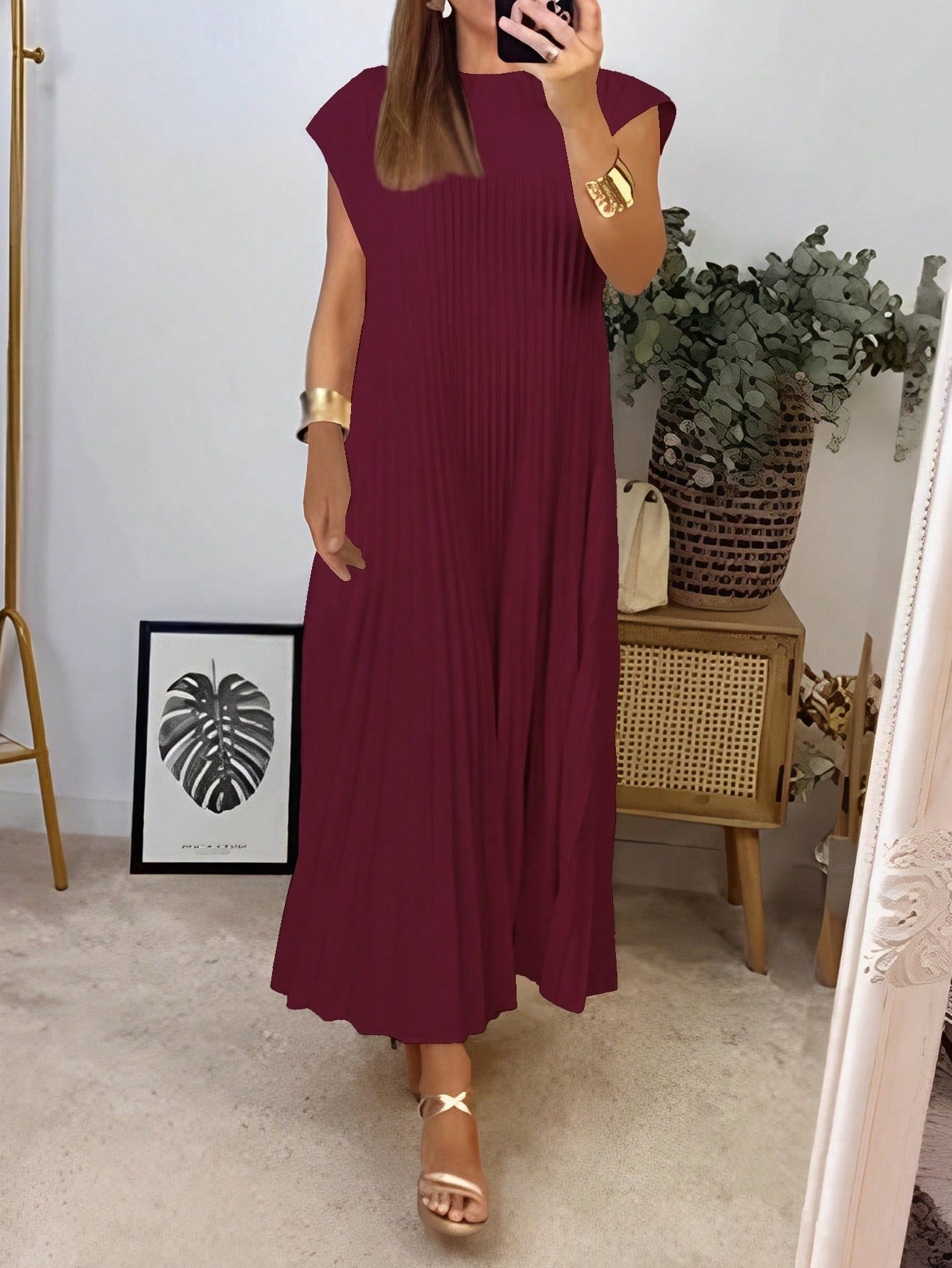Women's Solid Color Round Neck Casual Loose Pleated Dress Elegant Summer