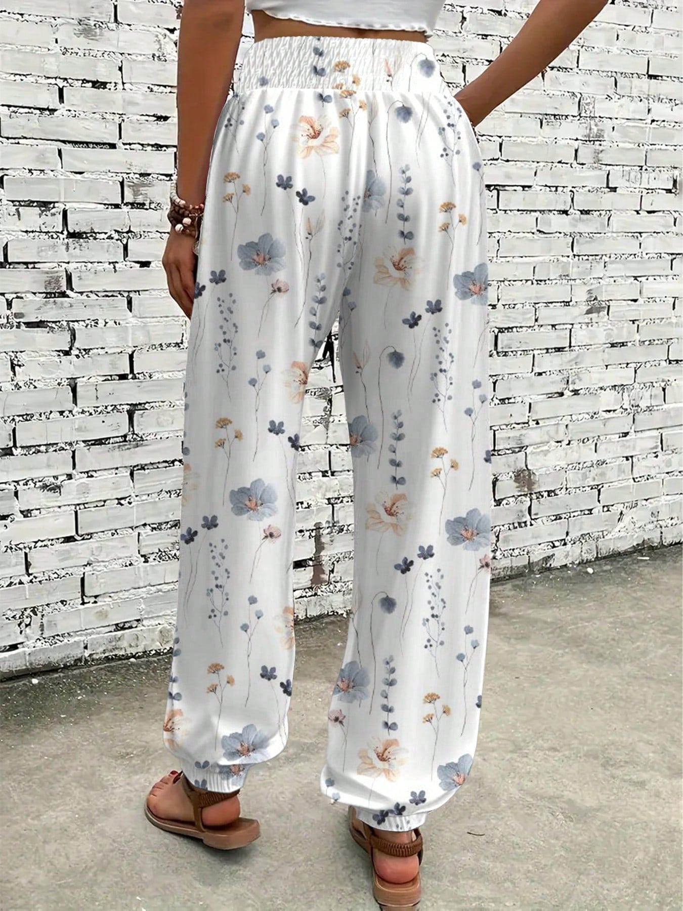 Women's Summer Autumn Casual Elegant Commute Printed Waist Gathered Button Pocket Long Pants, Random Print Direction Vacation