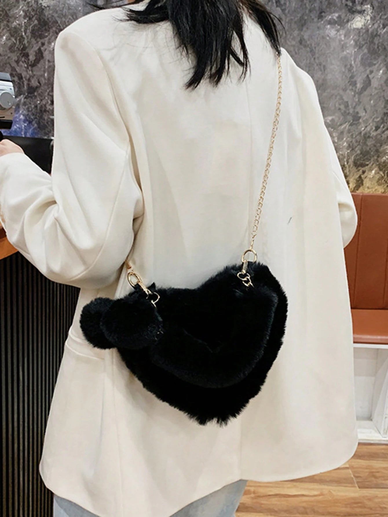 XD Plush Heart-Shaped Wallet, Soft And Compact, Can Be Used As A Shoulder Bag Or Clutch, Equipped With Metal Chain Strap, Perfect Fun Gift For Girls, Ideal Choice For New Women's Bags In Autumn/Winter