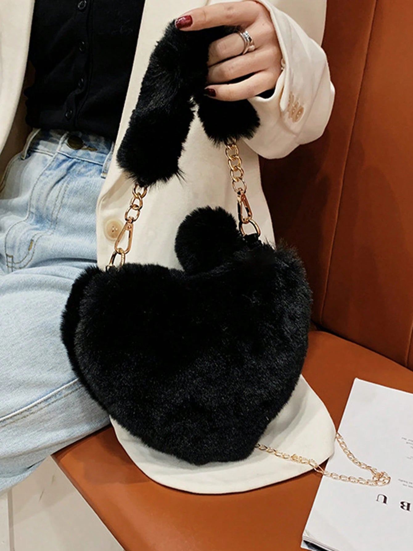 XD Plush Heart-Shaped Wallet, Soft And Compact, Can Be Used As A Shoulder Bag Or Clutch, Equipped With Metal Chain Strap, Perfect Fun Gift For Girls, Ideal Choice For New Women's Bags In Autumn/Winter