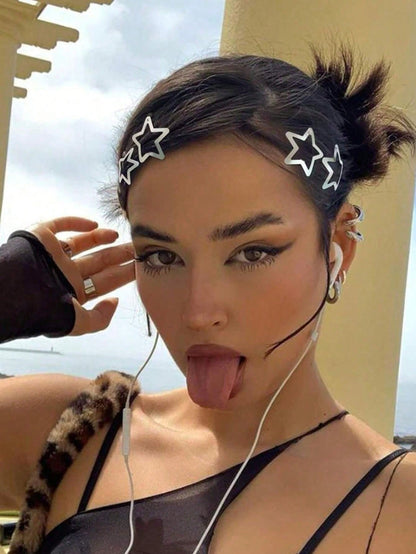 [Y2K Fashion Essential] Multi-Pack Silver Star Hair Clips! Available In 100/50/20/10 Pcs, These Stylish Star-Shaped Hair Clips Can Easily Create Sweet And Androgynous Hairstyles, Making Them A Must-Ha