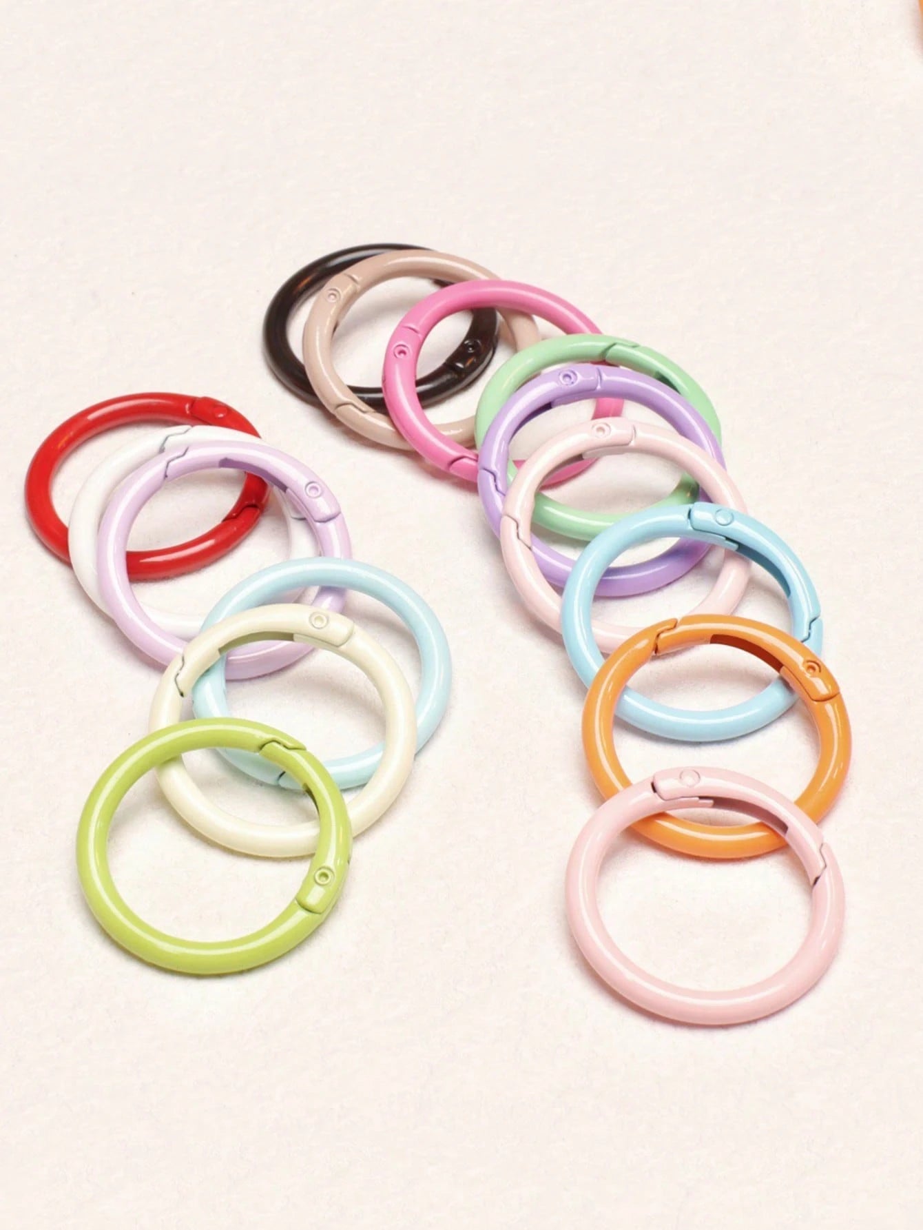 Yogodlns 10/20Pcs 33mm Colors Metal O Ring Spring Clasp Openable Round Carabiner Keychain Clips Hook Dog Chain DIY Jewelry Buckle Connector 33mm Colorful Macaron Alloy Replacement Rings For All Kinds