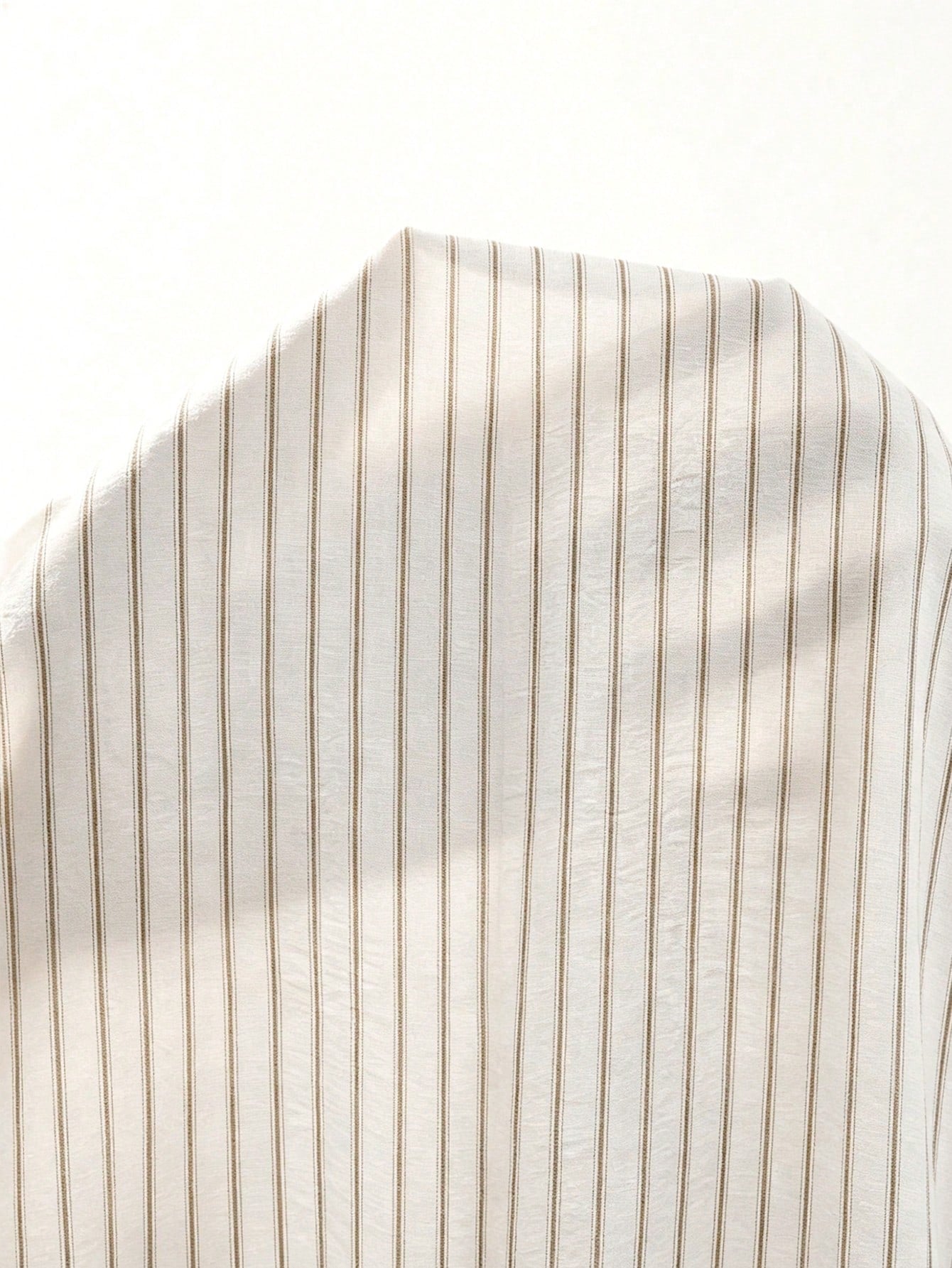 Zayélia Lady's Smooth-Woven Elegant And Simple Casual Summer Blouse, Work Shirt
